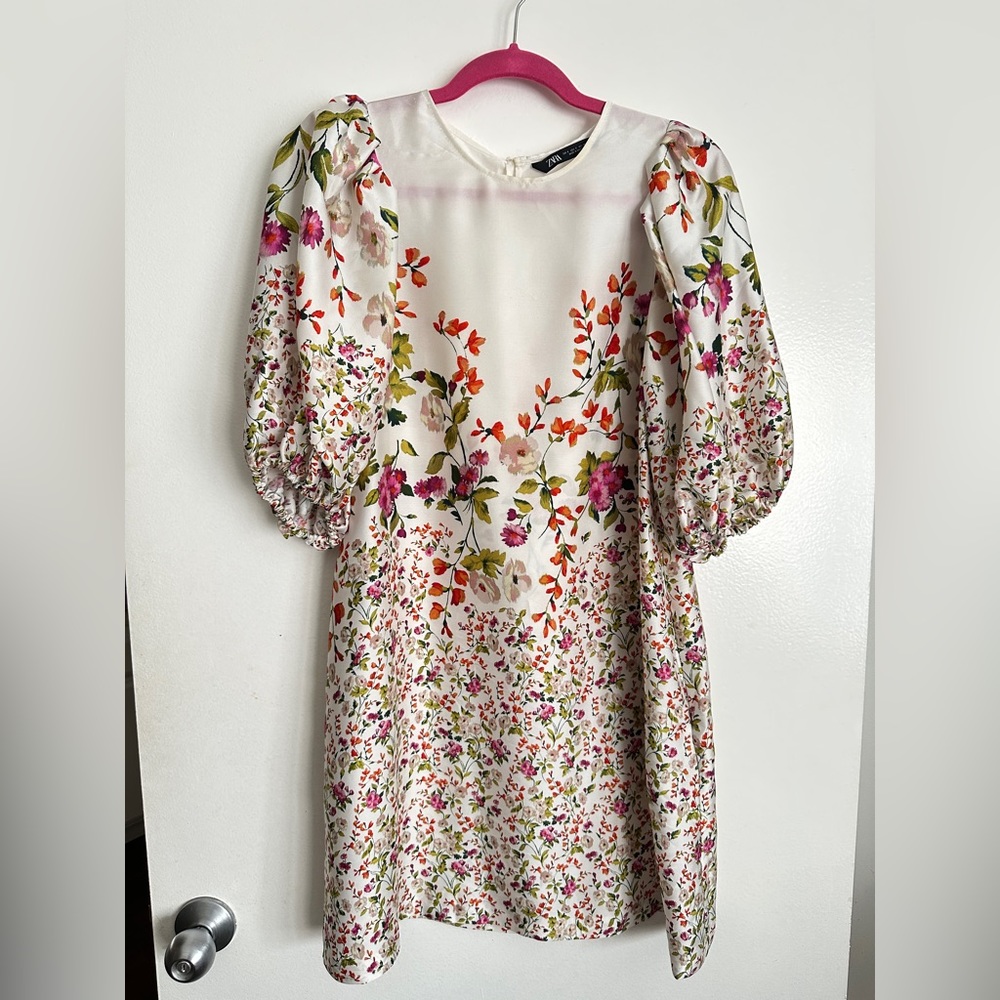 Zara floral mini satin dress in size S